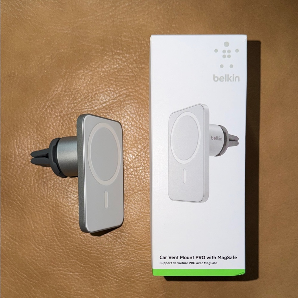 Belkin MagSafe Car Vent Mount - Silver